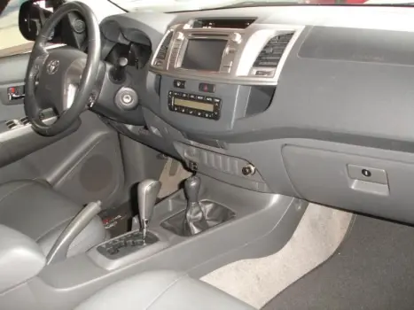 TOYOTA Hilux 3.0 SRV 4X4 CAB. DUPLA, Foto 4