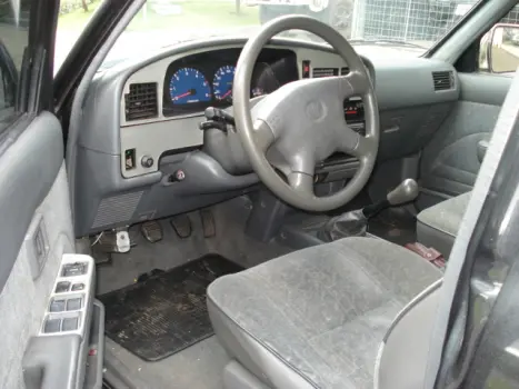TOYOTA Hilux Caminhonete 3.0 4P SRV DIESEL CABINE DUPLA, Foto 4