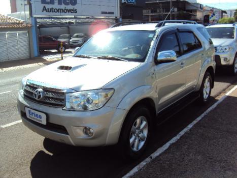 TOYOTA Hilux Caminhonete 3.0 16V 4P 4X4 SRV TURBO DIESEL, Foto 4