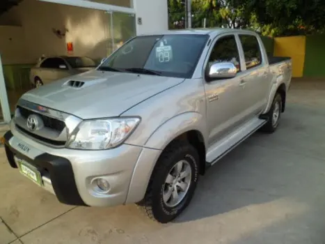 TOYOTA Hilux Caminhonete 3.0 4P 4X4 SRV TURBO DIESEL CABINE DUPLA, Foto 1