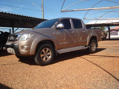 TOYOTA Hilux Caminhonete 3.0 4P 4X4 SRV TURBO DIESEL CABINE DUPLA, Foto 1