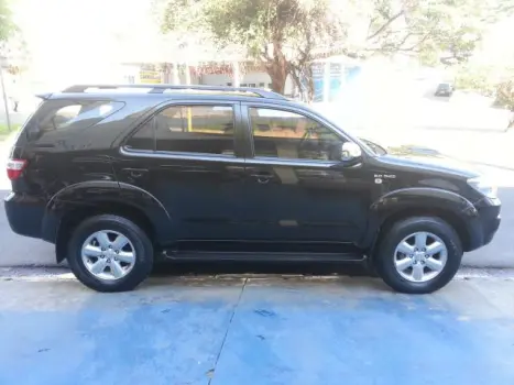 TOYOTA Hilux Caminhonete 3.0 16V 4P 4X4 SRV TURBO DIESEL, Foto 2