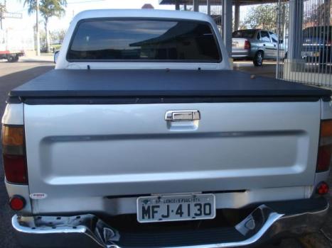 TOYOTA Hilux Caminhonete 2.5 16V 4P 4X4 TURBO DIESEL CABINE DUPLA, Foto 4