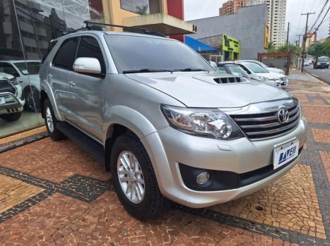 TOYOTA Hilux SW4 3.0 16V 4P SRV 4X4 TURBO DIESEL AUTOM�TICO, Foto 4