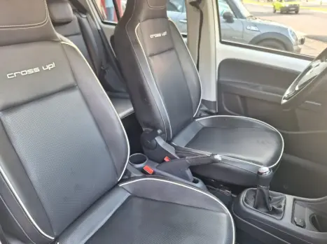 VOLKSWAGEN Cross UP 1.0 12V 4P TSI FLEX, Foto 12