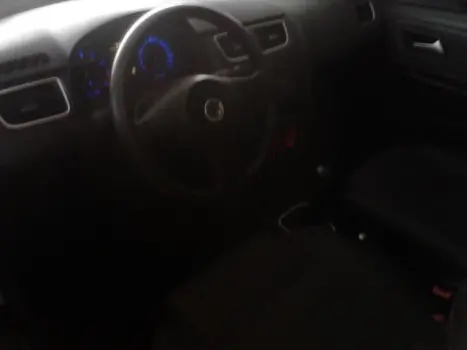 VOLKSWAGEN Fox 1.6 4P TREND FLEX, Foto 4