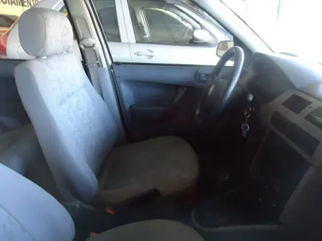 VOLKSWAGEN Gol 1.0 16V 4P G3, Foto 3