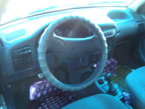 VOLKSWAGEN Gol 1.0, Foto 3