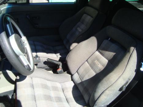 VOLKSWAGEN Gol 1.8 GTS, Foto 2