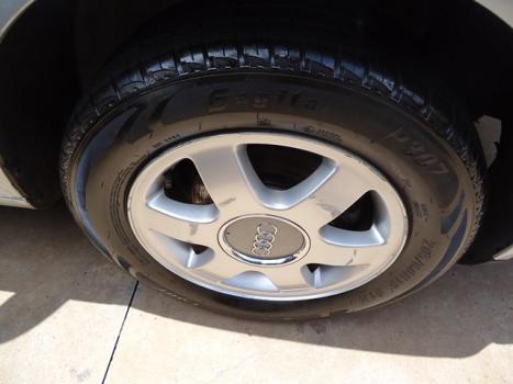 VOLKSWAGEN Golf 1.6 4P, Foto 2