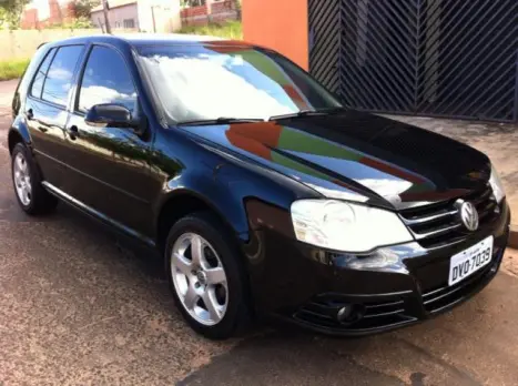 VOLKSWAGEN Golf 1.6 4P PLUS, Foto 1