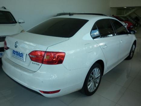 VOLKSWAGEN Jetta 2.0 4P TSI HIGHLINE 211 CV AUTOM�TICO, Foto 3