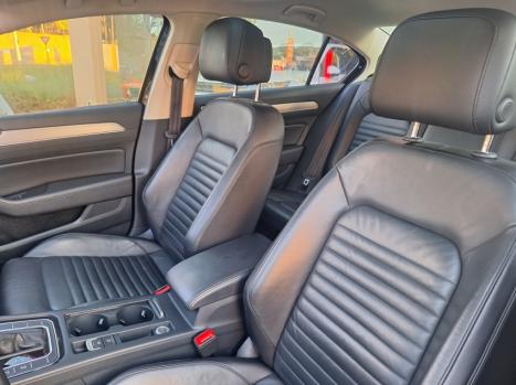 VOLKSWAGEN Passat , Foto 15