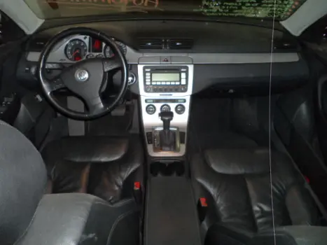 VOLKSWAGEN Passat 2.0 TURBO, Foto 4