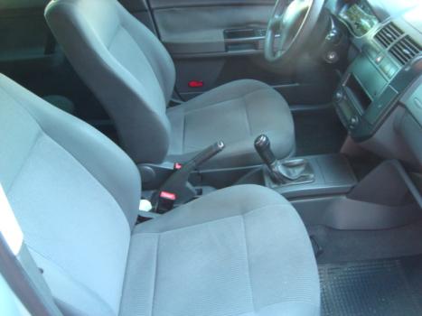 VOLKSWAGEN Polo Sedan 1.6 4P CONFORTLINE, Foto 3