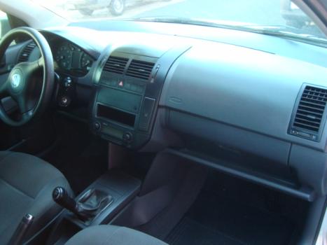 VOLKSWAGEN Polo Sedan 1.6 4P CONFORTLINE, Foto 4