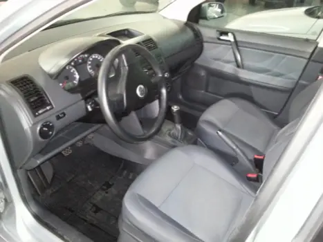 VOLKSWAGEN Polo Sedan 1.6 4P COMFORTLINE FLEX, Foto 3