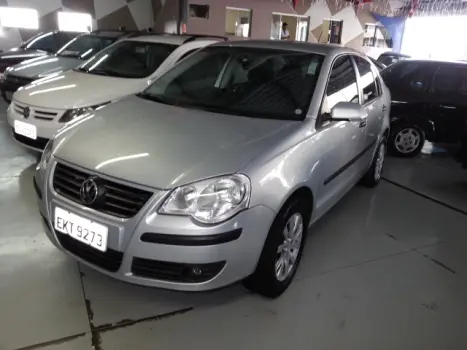 VOLKSWAGEN Polo Sedan 1.6 4P COMFORTLINE FLEX, Foto 1
