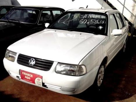 VOLKSWAGEN Santana 1.8 4P, Foto 1