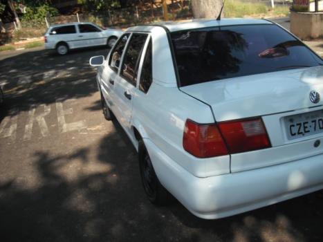 VOLKSWAGEN Santana 1.8 MI 4P, Foto 4