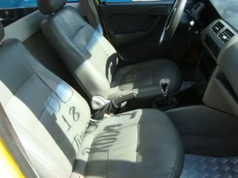 VOLKSWAGEN Saveiro 1.8 G3, Foto 2