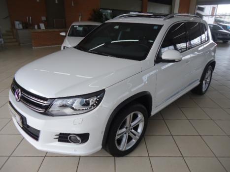 VOLKSWAGEN Tiguan 2.0 16V 4P FSI TURBO, Foto 2