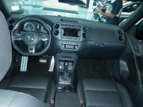 VOLKSWAGEN Tiguan 2.0 16V 4P FSI 4WD R-LINE TURBO AUTOM�TICO, Foto 4
