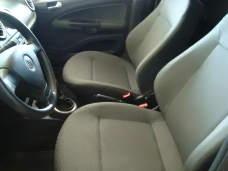 VOLKSWAGEN Voyage 1.6 4P TREND FLEX, Foto 2