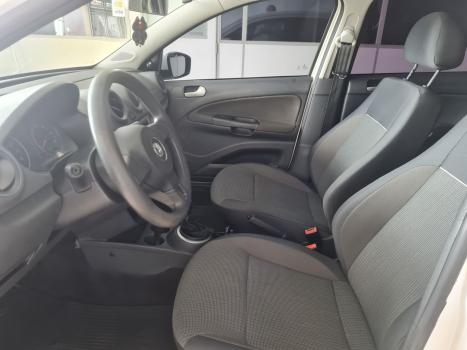 VOLKSWAGEN Voyage 1.6 4P TREND FLEX, Foto 4