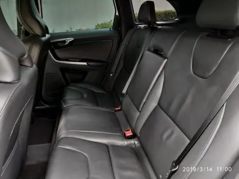 VOLVO XC60 2.0 4P T6 R DESIGN TURBO AUTOM�TICO, Foto 9