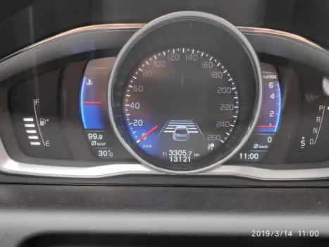 VOLVO XC60 2.0 4P T6 R DESIGN TURBO AUTOM�TICO, Foto 13