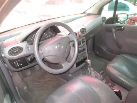 MERCEDES-BENZ Classe A 1.6 4P 160 CLASSIC SEMI-AUTOM�TICO, Foto 4