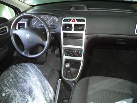 PEUGEOT 307 Sedan 1.6 16V 4P FLEX PRESENCE, Foto 4